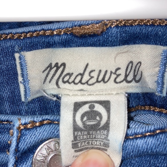 Size 29 Madewell Roadtripper jean. - Picture 3 of 5